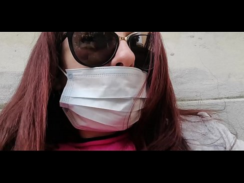 ❤️ Nicoletta se pomstí svému sousedovi a vyčůrá se mu do garáže (Speciál Covid19 Italská karanténa) Porno video u cs.image-kassir.ru ❌❤