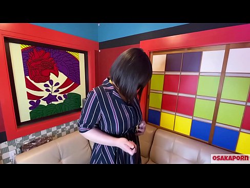 ❤️ Japonská kráska s velkými kozami masturbuje s erotickými hračkami a má orgasmus. V rozhovoru vypráví o svých zkušenostech se šukáním. Obrovské kozy a chlupatá kunda hlasitě sténají. Osakaporn Porno video u cs.image-kassir.ru ❌❤