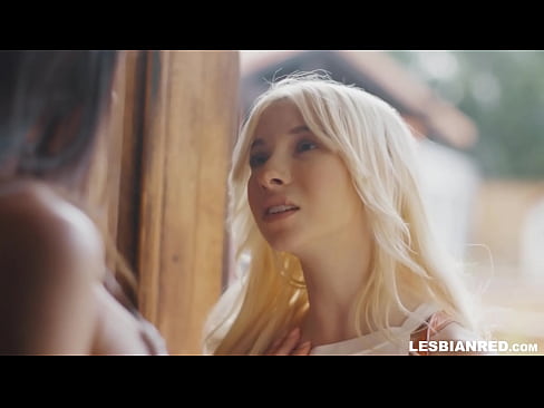 ❤️ Dívka se po několika měsících vrátí domů a skončí u lízání kundy své nevlastní matky Porno video u cs.image-kassir.ru ❌❤